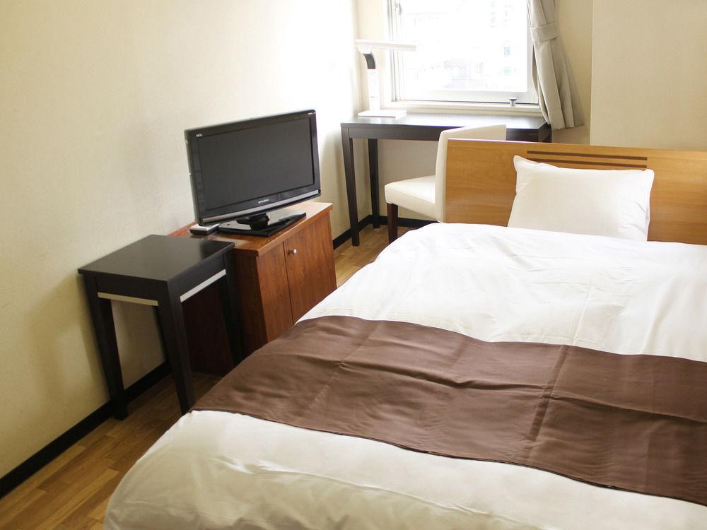 Hotel Livemax Budget Kawasaki Ekimae Exterior foto